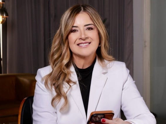 Evento reúne mulheres em Orlando para encontro sobre reconstrução pessoal e propósito