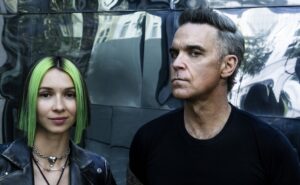 Robbie Williams e Miss Monique lançam novo single colaborativo “Beauty In Us”