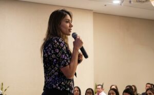 Sophia Martins destaca crescimento do mercado imobiliário nordestino em seminário para mulheres em Fortaleza